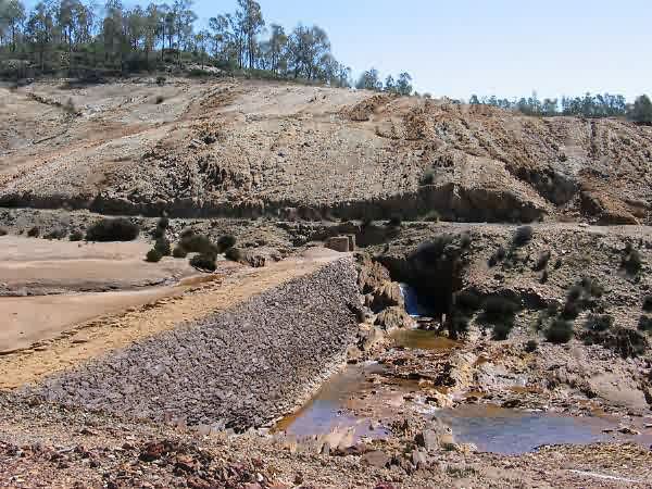 Photo 4 - Dumps - Mina de Sao Domingos - Mertola - Portugal